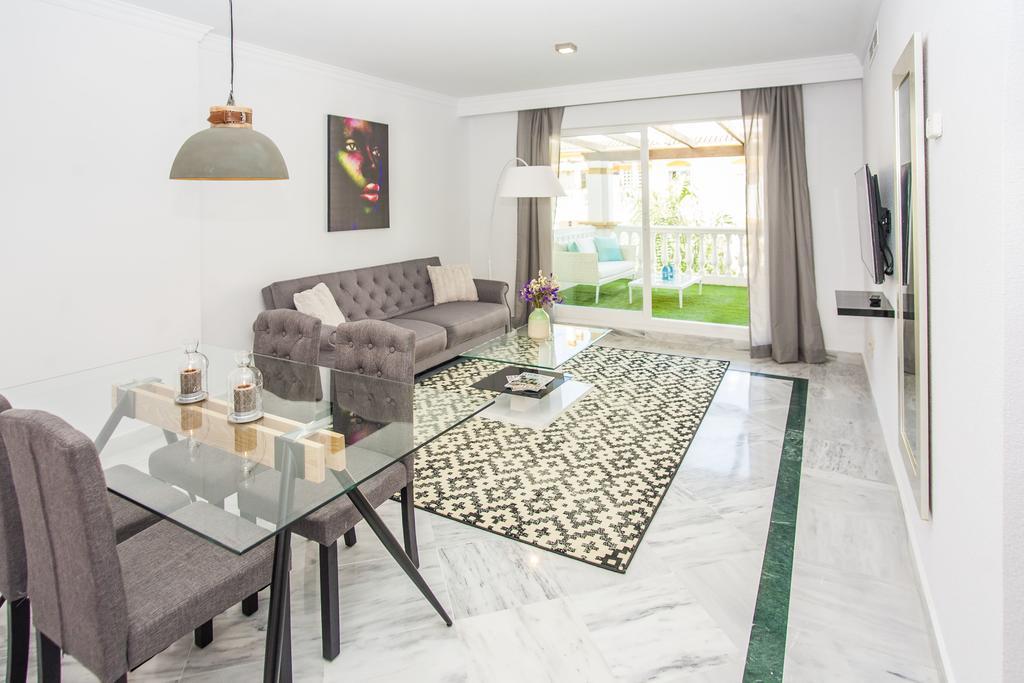 Dama De Noche Playground Apartment Марбелья Екстер'єр фото