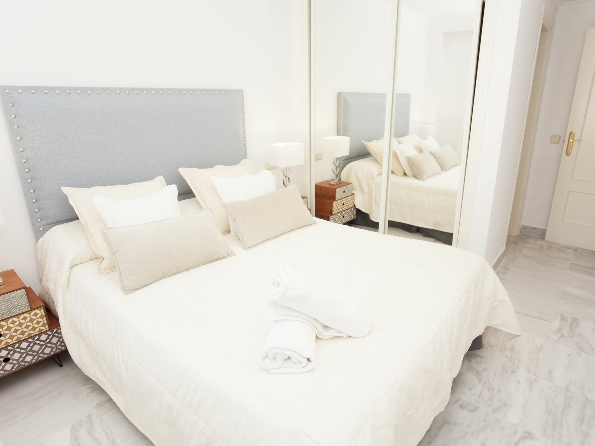 Dama De Noche Playground Apartment Марбелья Екстер'єр фото